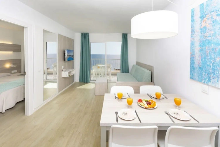Superior Apartment with balcony