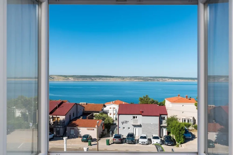 Standard Double room with view