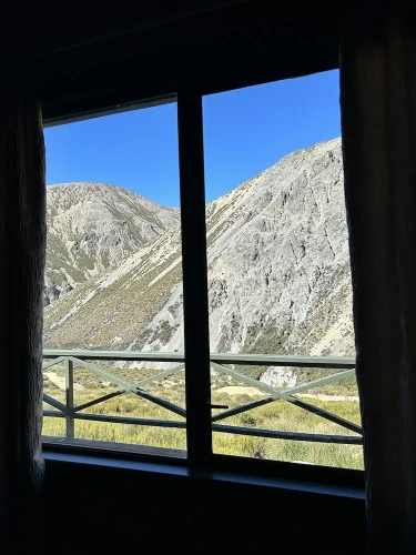 Standard Sextuple Family room with mountain view