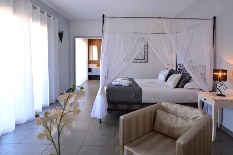 Madonetta Double Suite