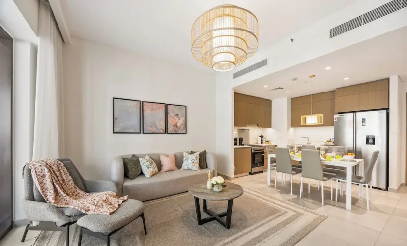 Beachside 2BR W Pool Gym Lagoon Access