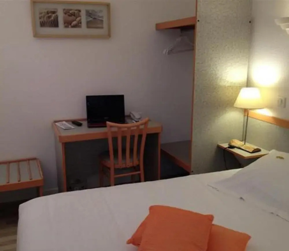 Hotel Orange Marine