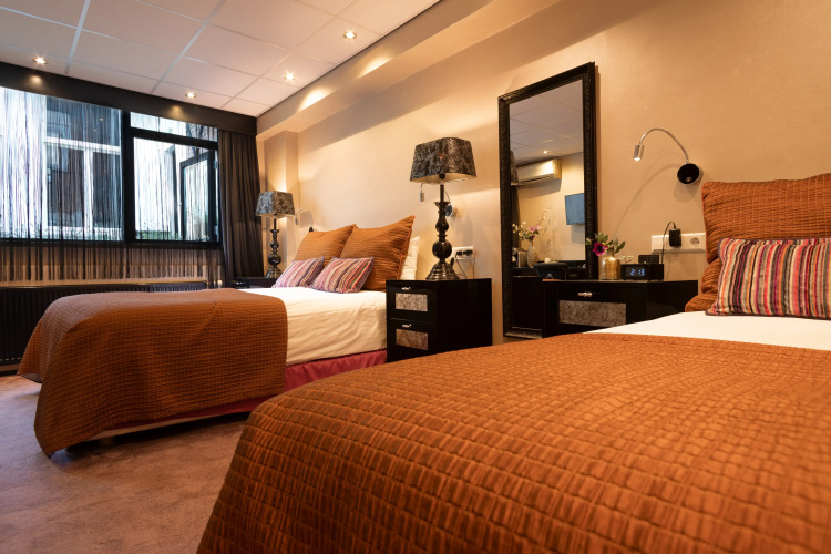 Hotel Sebastian's