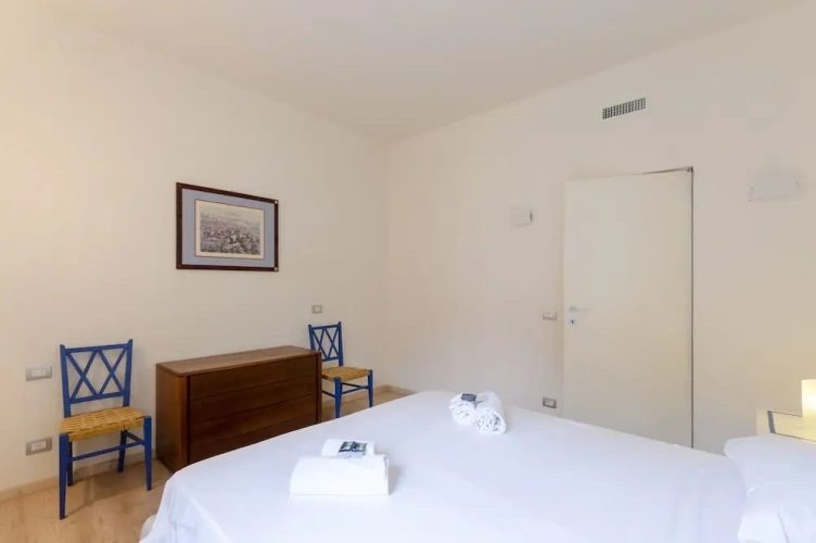Apartment with balcony