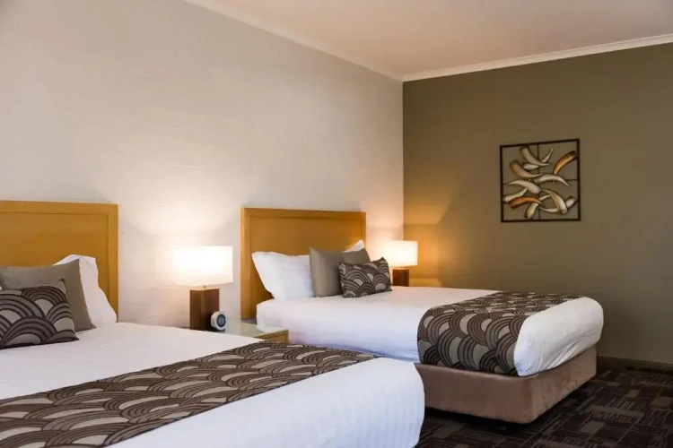 Twin Suite