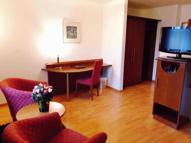 Deluxe Single room
