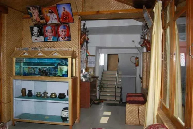 Hotel Shivay