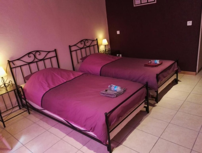 Standard Twin room