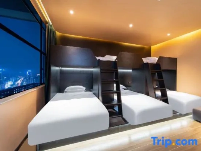 Quintuple Suite