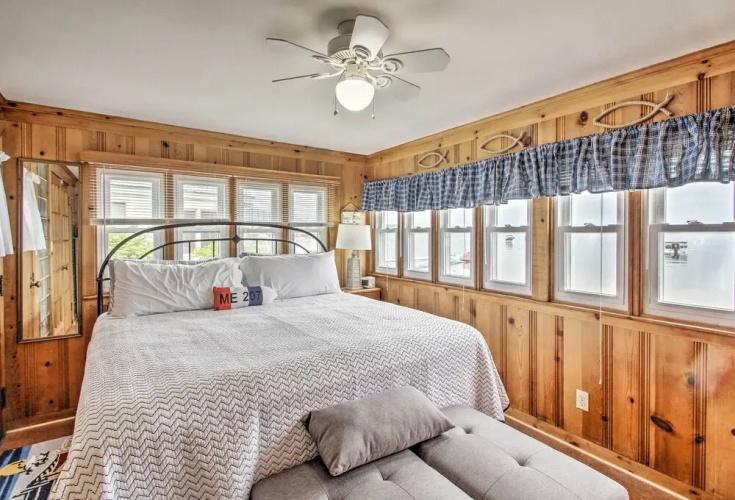 Beachfront Sebago Cottage w/ Deck + Grill!