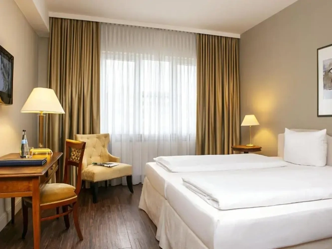 Superior Twin room