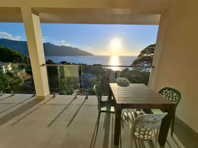 Tropical Secrets Holiday Apartments