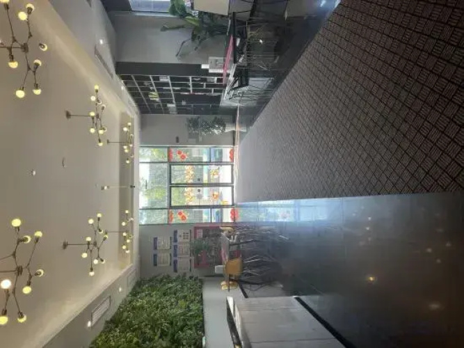 Joyous Hotel