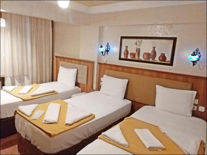 Triple room