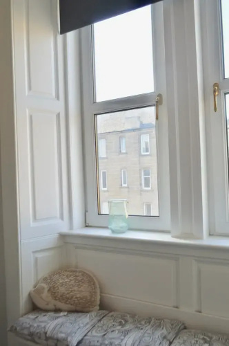 Modern 1 Bedroom Flat