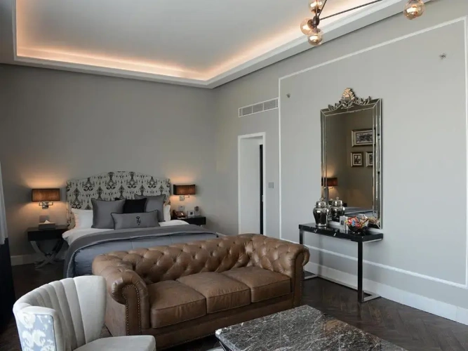 Royal Suite with view