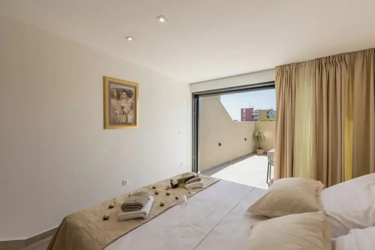 Vista Apartments