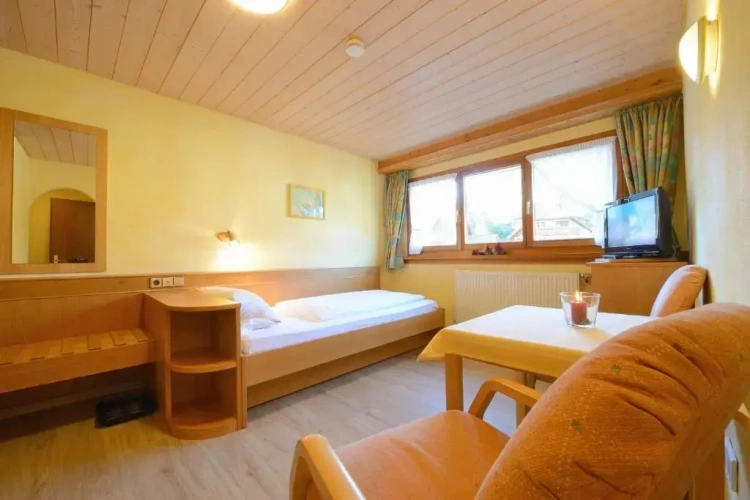 Standard Single room