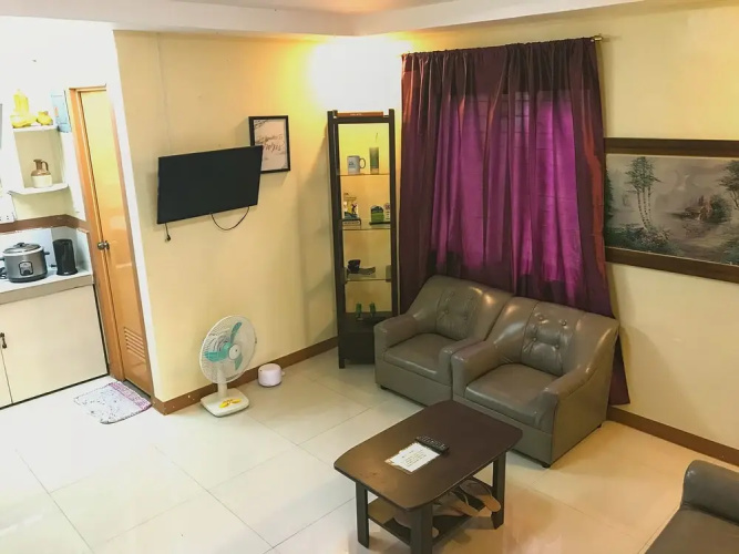 Loria Hotel Tagaytay