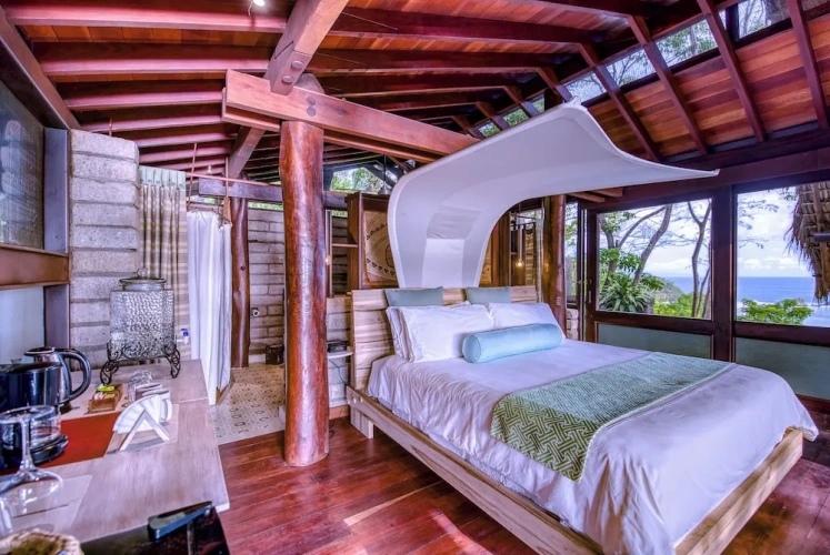 Bungalow with balcony and with ocean view