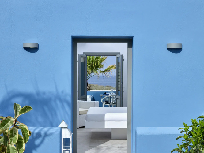 Aurora Luxury Suites