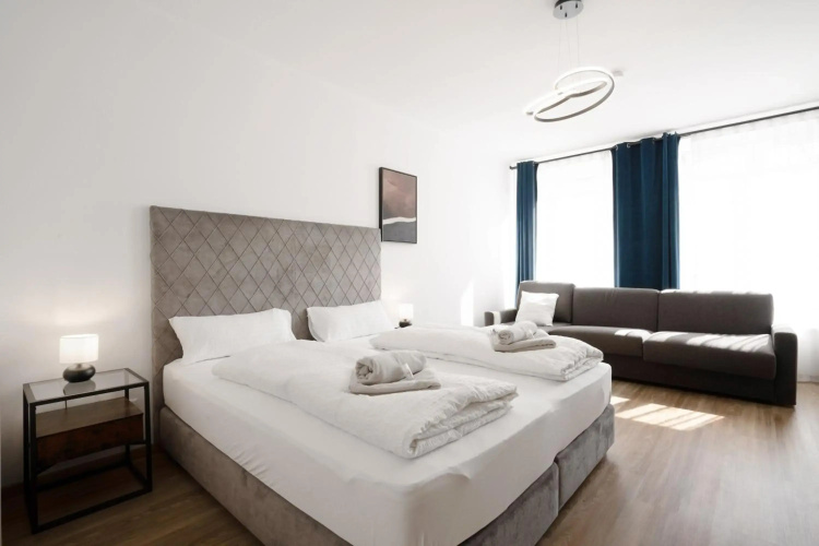 easy flat apartments