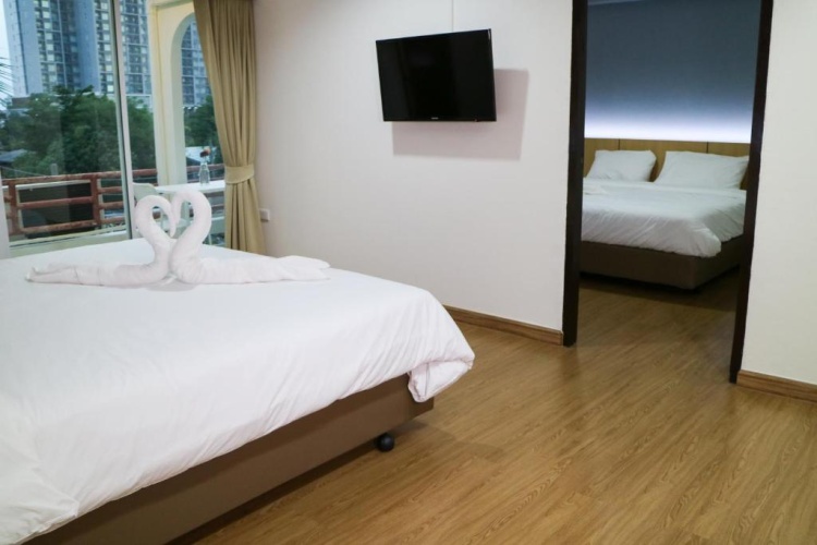 Standard Quadruple room