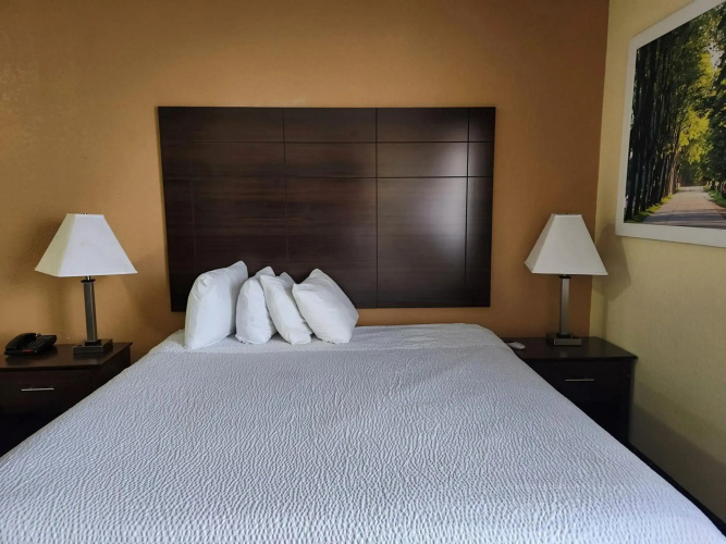 Studio 6 Suites – Pasadena, TX