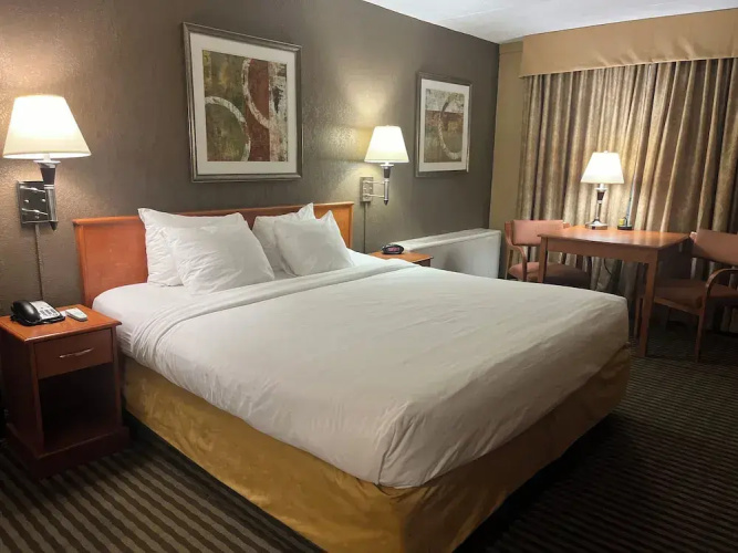 Best Western Seven Oaks Inn