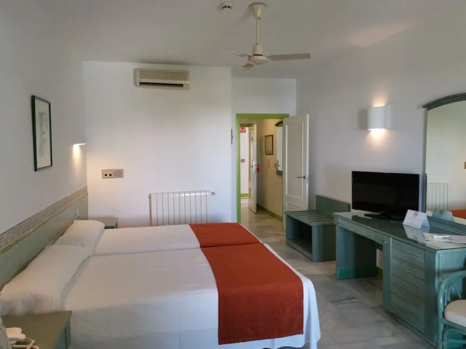 Economy Double room with balcony
