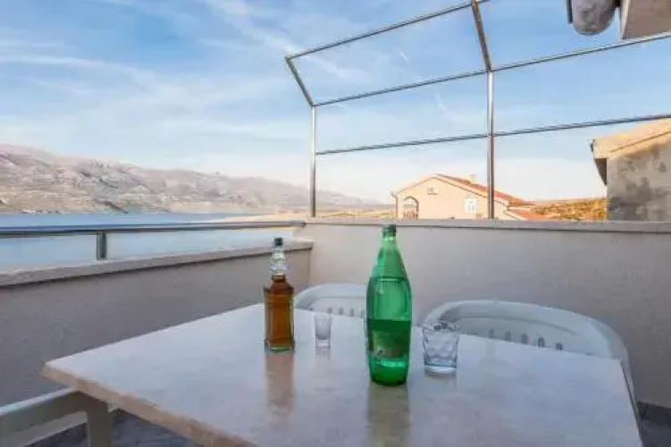 Apartments Karlo