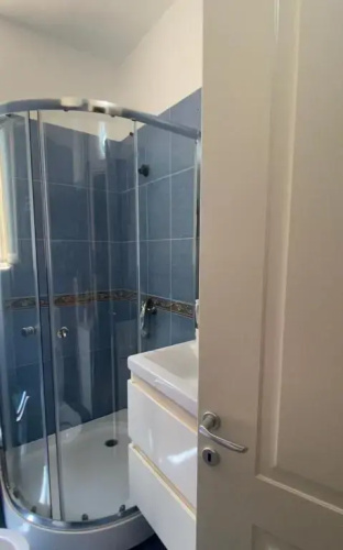 Qerret Beach Apartment