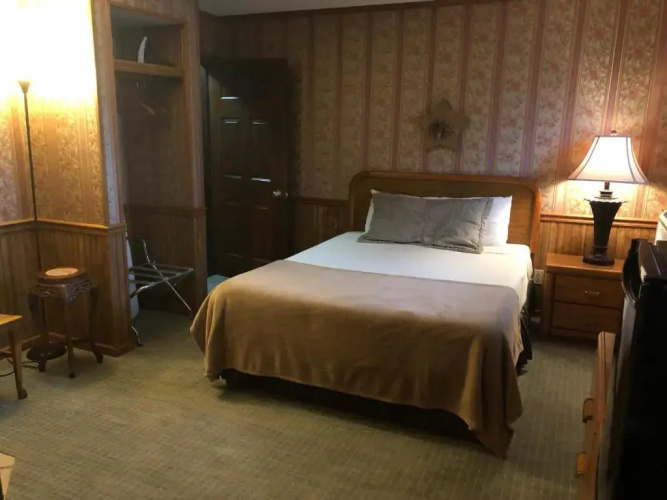 Fenway House Hotel
