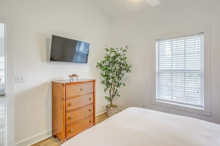 2 Mi to Shore: Myrtle Beach Condo w/ Pool!