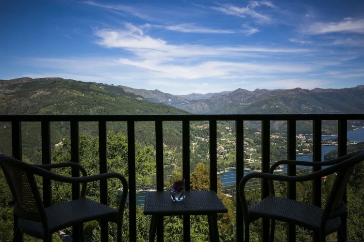 Superior Double room with balcony and with river view
