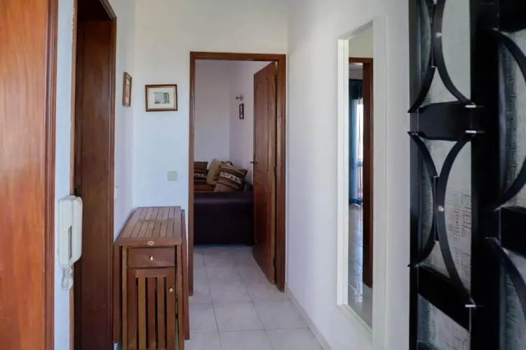 Studio Apartment with Sea View & Fibre Internet