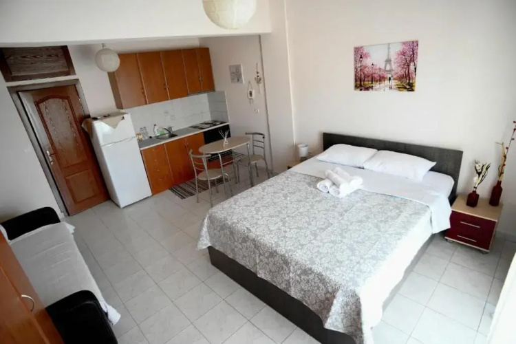 Papi's Apartments 2 - Studio