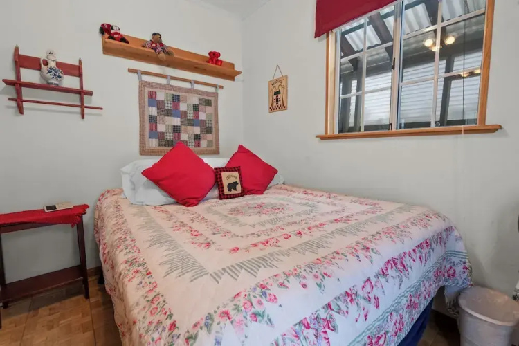 Cozy Bear Cottage