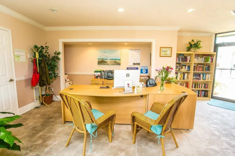 SEA Haven 221 [3/2] Free Activities! & Oceanfront Wifi Pool
