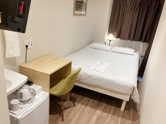 Ele hotel Ginza East