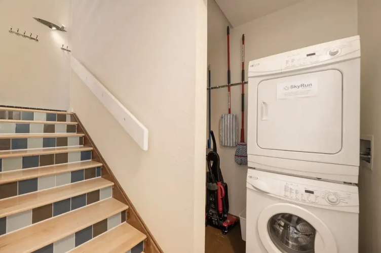 Timber Ridge 3 Bedroom Condo by RedAwning