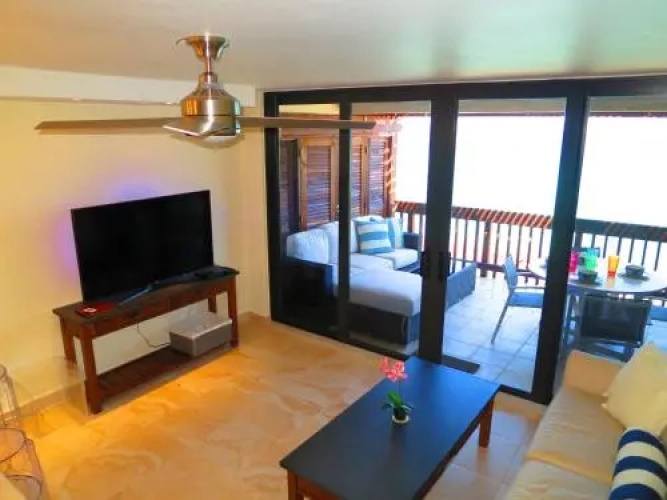 2BR Luxury Beachfront Duplex Villa on Sapphire Beach III