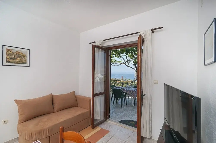 Apartments Burin