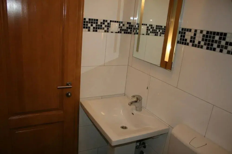 Emily Rooms
