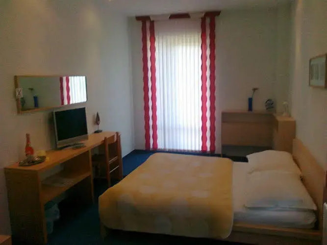 Family hotel Maxim
