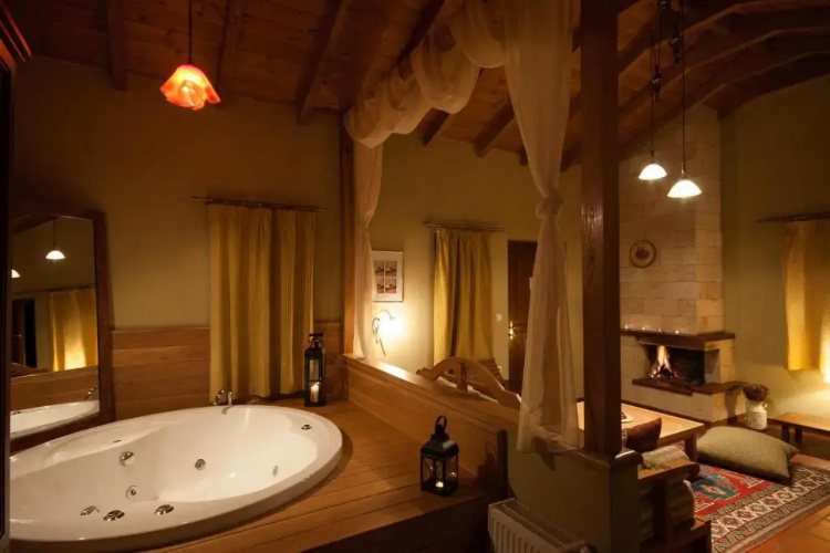Amadryades Boutique Hotel