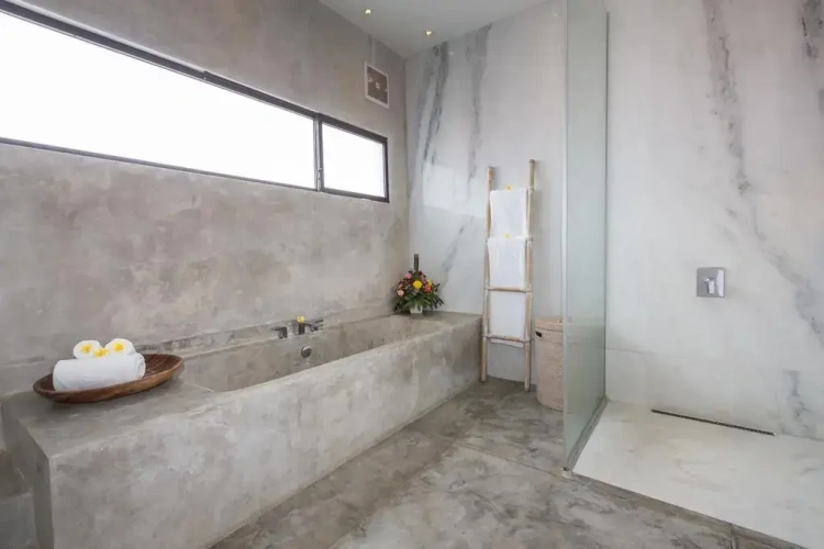 2 Bedrooms Villa