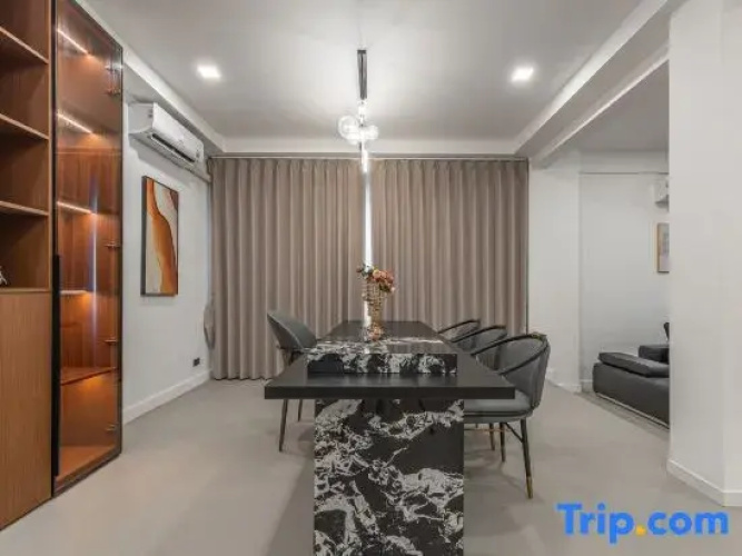 ThaiHomeLuxury6B villa walkingst