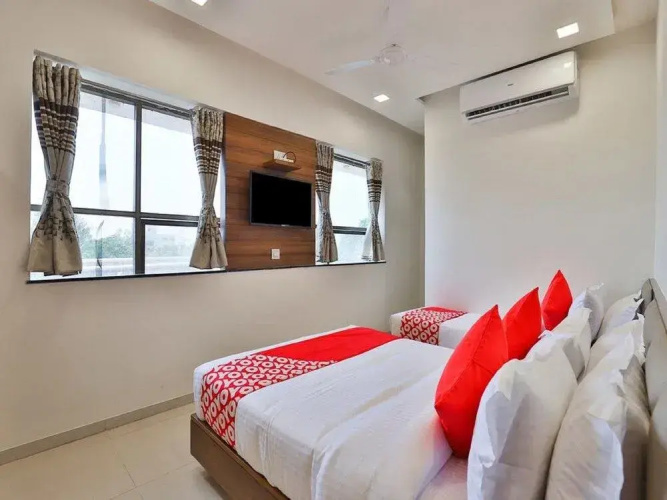 Hotel S G
