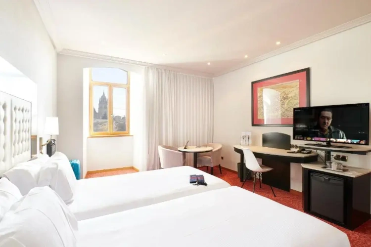 Standard Double room with view